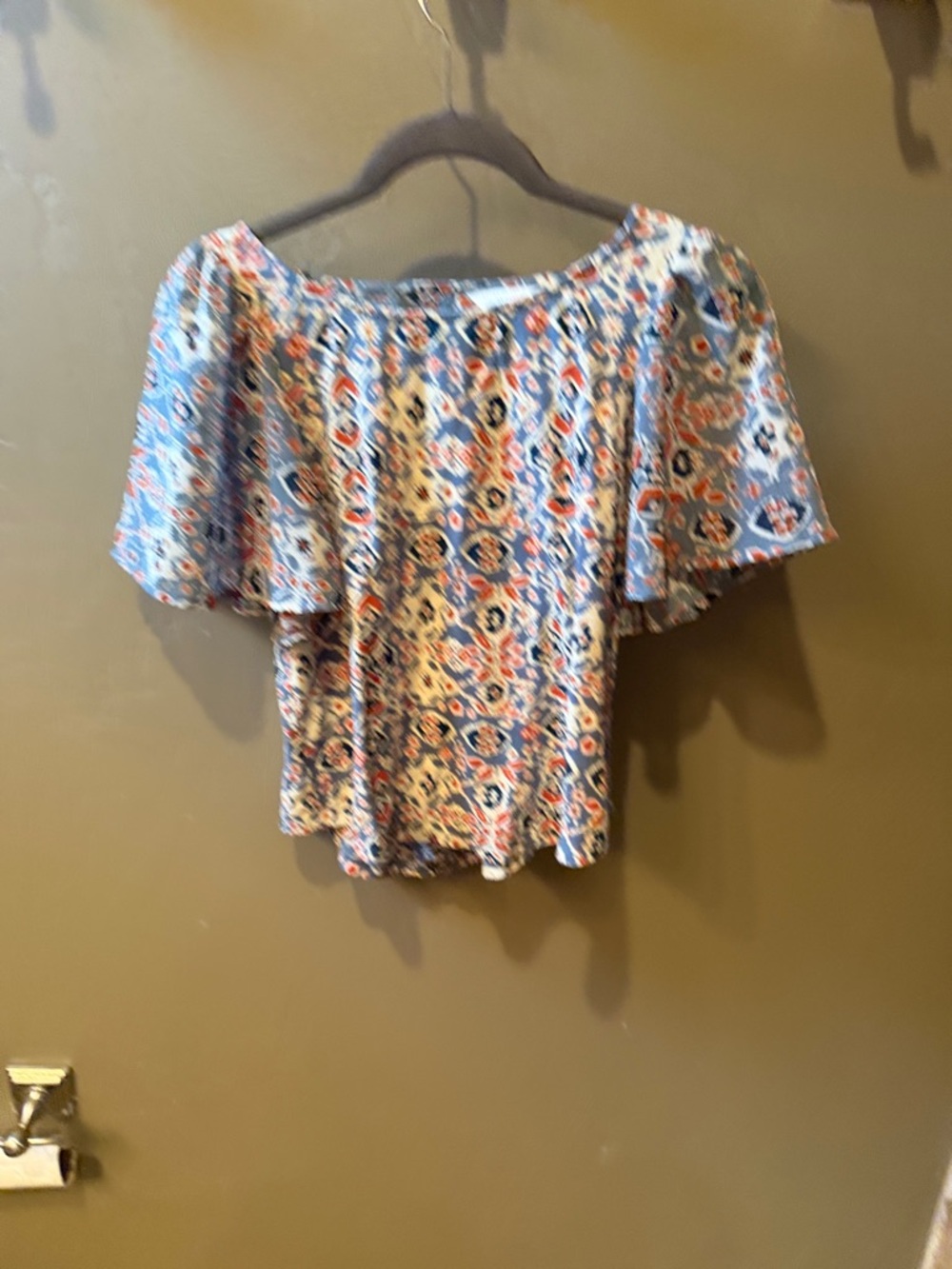 Lucky Brand Floral Off-Shoulder Flutter Sleeve Top in Blue and Cream